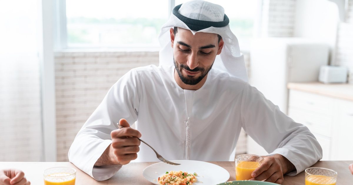 الحفاظ على الترطيب خلال رمضان: نصائح للرياضيين في الإمارات