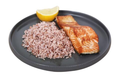 Grilled Salmon With Brown Rice