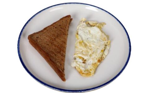 White Omelette with Brown Bread