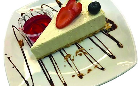 Cheese Strawberry Cake