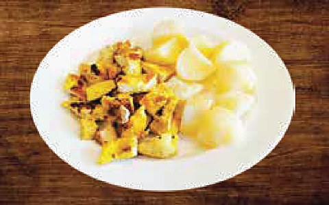 Mustard Breast Chicken with Steam Potato