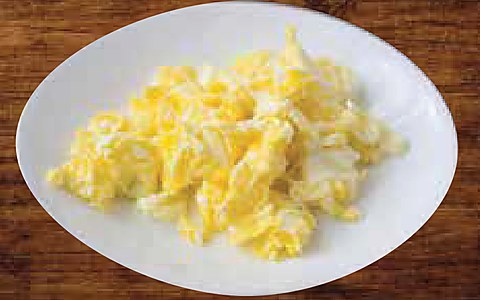 Scramble Egg with Low Fat Cheese and Salmon